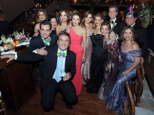 Elegante fiesta nupcial para Sofia Barletta y Jorge Vitanza