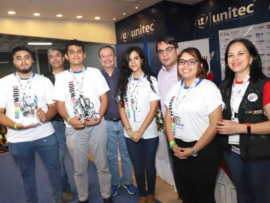 II Olimpiada Nacional de Robótica en Unitec