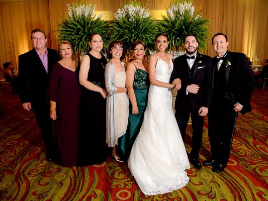 La boda de Henry Mauricio Soliman y Victoria Alejandra Valladares