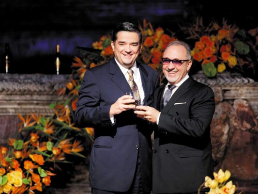 Emilio Estefan y Ron Botrán