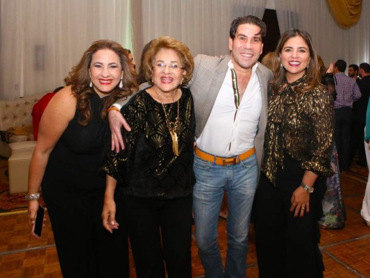 Encuentro familiar de los Hawit