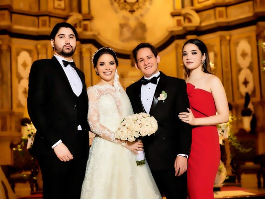 La boda de Zobeida Gamero y Carlos Andrés Ávila