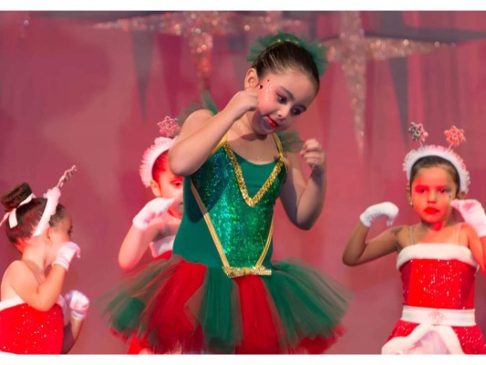 Escuela D'Arte presenta Christmas Magic