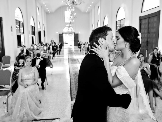 La boda de Alejandra Cornavaca y Gabriel Kafati