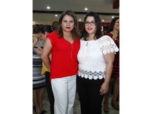 Brindis por el nuevo Wendy's Circunvalación