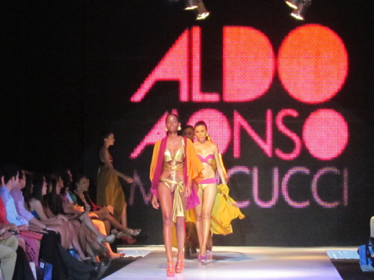 Aldo Marcucci: Colorful Lady