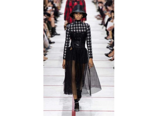 El feminismo de Dior en Paris Fashion Week 2019