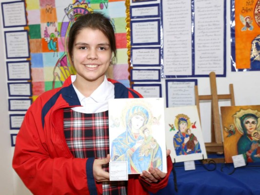 Exposición de Arte Virgen del Perpetuo Socorro en Macris School