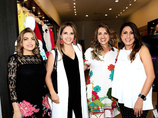 La apertura de D'Vestir en Cascadas Mall