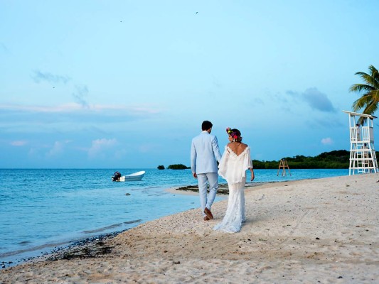 Boda de Dharya Williams y Roberto Kattán