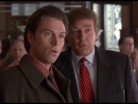 Donald apareció junto a Whoopi Goldberg en The Associate, la película sobre cómo triunfar en Wall Street.