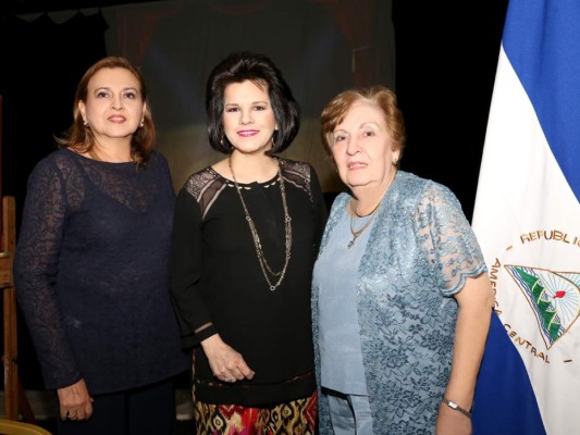 Homenaje a Rubén Darío  