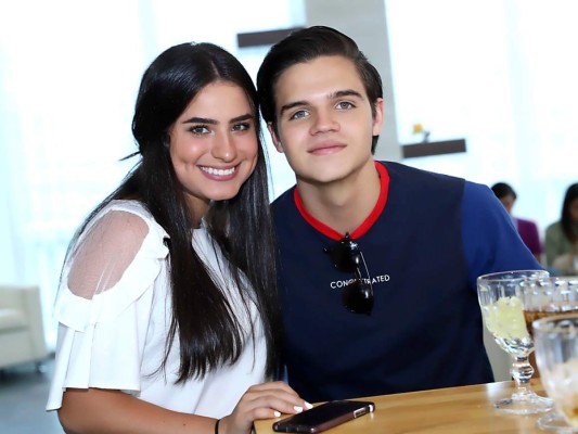 Celebración por el cumpleaños de Sonia Patricia Castillo Casanova