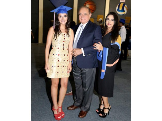 Anisabella Sikaffy, Alberto Díaz Lobo y Ana Sikaffy