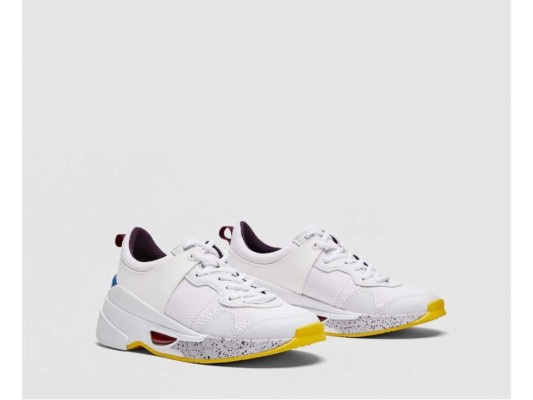 White contrasting chunky sole sneakers