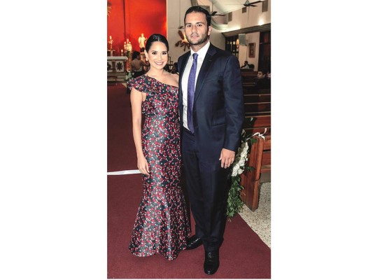 Gamal Nazar y Melanie Andonie celebran boda religiosa