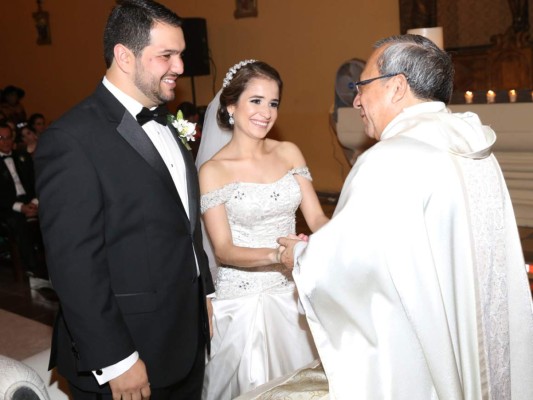 Ceremonia religiosa de Jennifer Andara y Alexandros Dicoulis