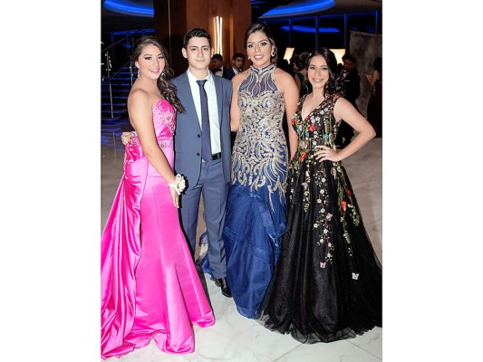 La noche de los Academy Awards de la Freedom High School  