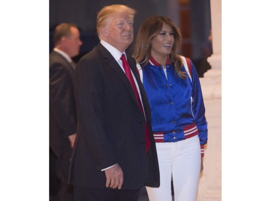 Melania Trump y su polémico look para el Super Bowl