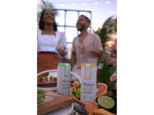 Michelob Ultra Hard Seltzer: el sabor perfecto que te refresca