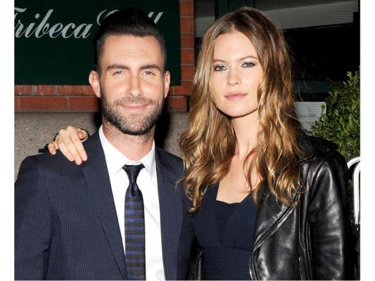 Publican primera foto de la segunda hija de Adam Levine y Behati Prinsloo