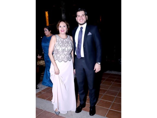 La boda de Natalie Cooper y Rodrigo Marenco  