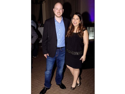 Erck Burgos y Carla Bográn