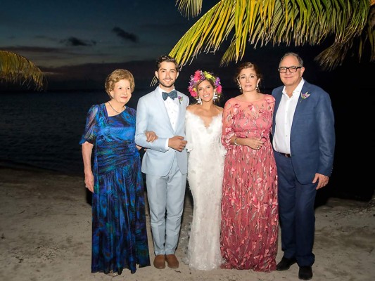 Boda de Dharya Williams y Roberto Kattán