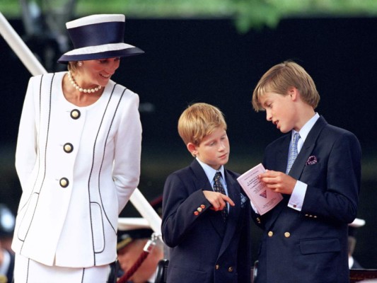 Fotos inolvidables de Lady Di con William y Harry