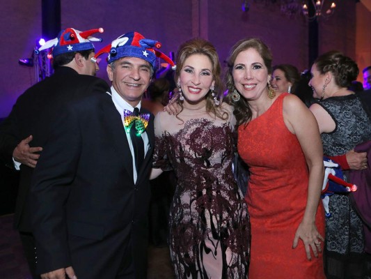 Elegante fiesta nupcial para Sofia Barletta y Jorge Vitanza