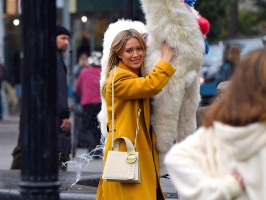 En agosto de 2019 de anunció que Lizzie McGuire tendría una nueva temporada enfocada en la vida adulta de Lizzie en Nueva York. Se suspendieron las grabaciones en enero de 2020 y, finalmente, el diciembre del mismo año Hilary confirmó la cancelación del proyecto.