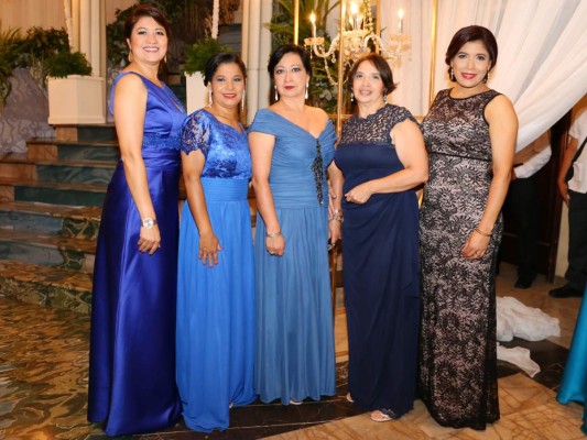 Fiesta veneciana en honor a los seniors de La Estancia School