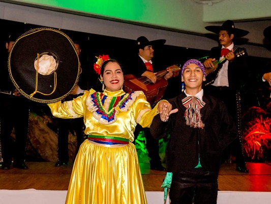 Un éxito la Noche Mexicana en C Bari