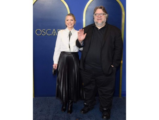 Guillemo del Toro y Kim Morgan.