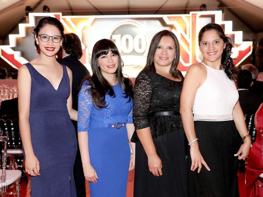 Celebración de los 100 años de Davivienda Seguros