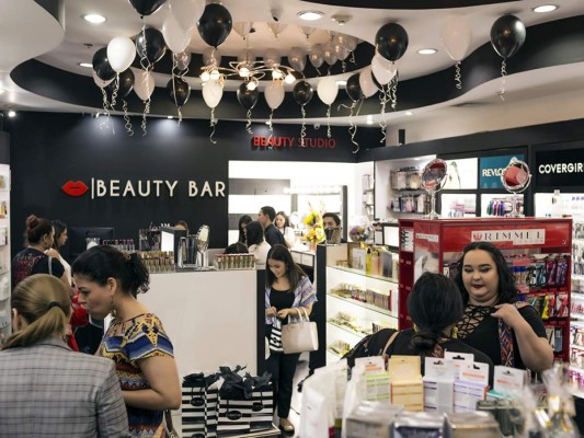 Una tarde de cóctel y maquillaje  
