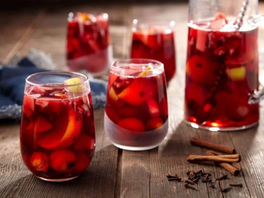 Ponche de frutas navideño.