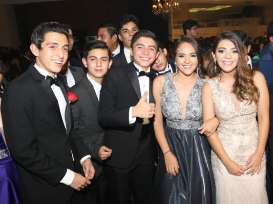 La fiesta Prom de Macris School 2017