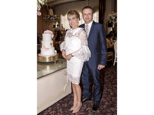 Alegre brunch por la nueva cristiana&nbsp;&nbsp;