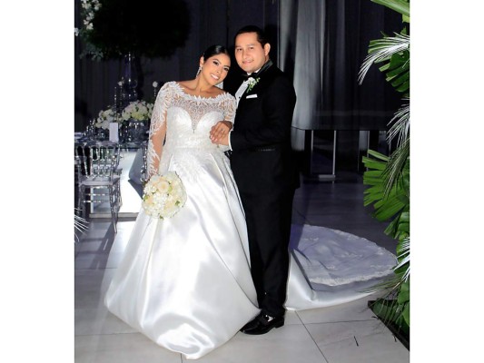 Boda de Miguel Vargas y Nicole Midence