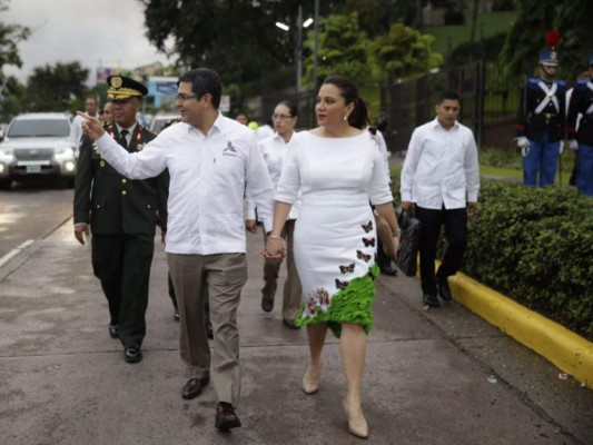 Honduras exaltada en desfiles patrios