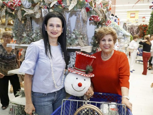 Diunsa da la bienvenida a la Navidad