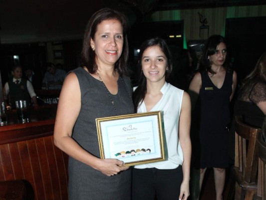 Fundación Ruth Paz premia a empresas solidarias