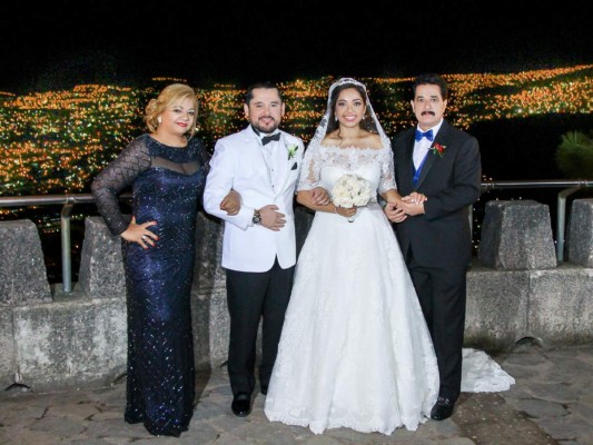 La boda de Kimberly Martínez y Nelson Muñoz