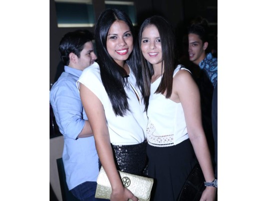 Apertura Up Lounge y Club