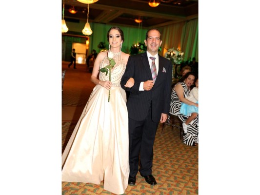 Alexia y Héctor Paz