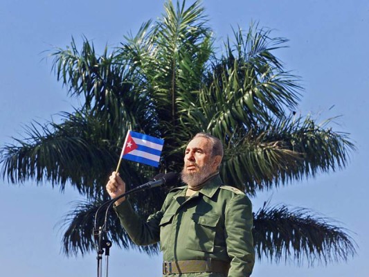 Fidel Castro en San Miguel de las Lajas en La Habana en 2001.