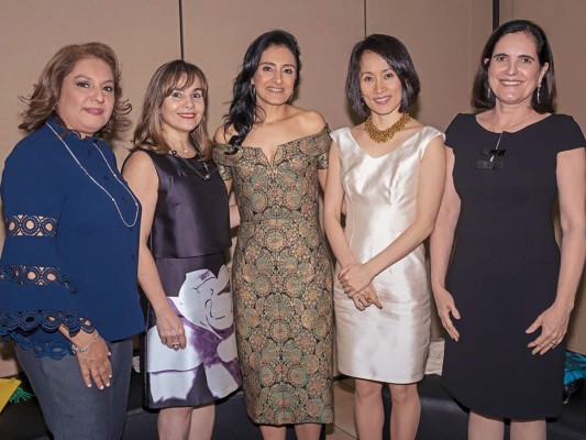 El cumpleaños 55 de la Asociación Cuerpo Consular Sampedrano  