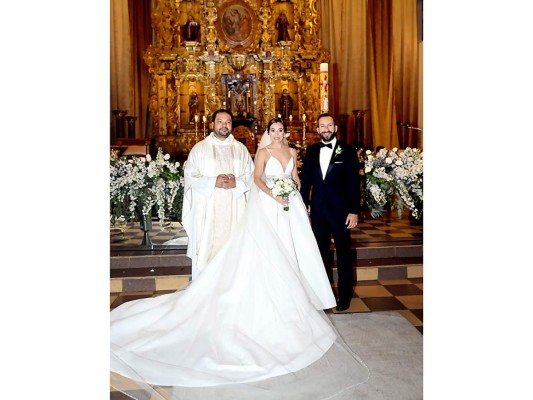 La boda de Mónica Aguirre y Daniel Parras