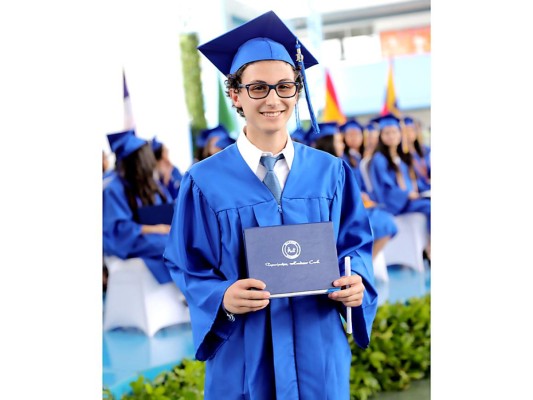 Graduación de la clase 2019 de Macris School